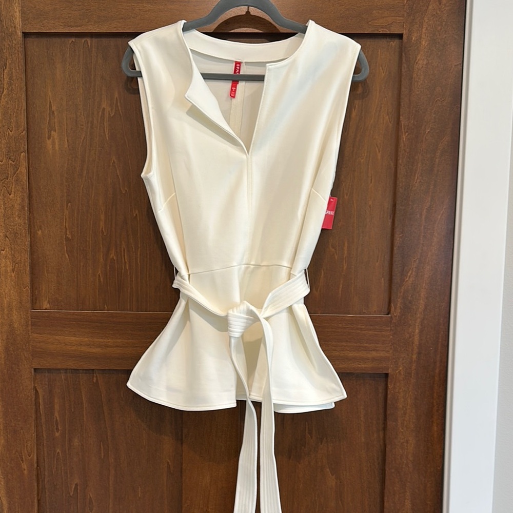 Spanx nwt Elegant White Sleeveless Top